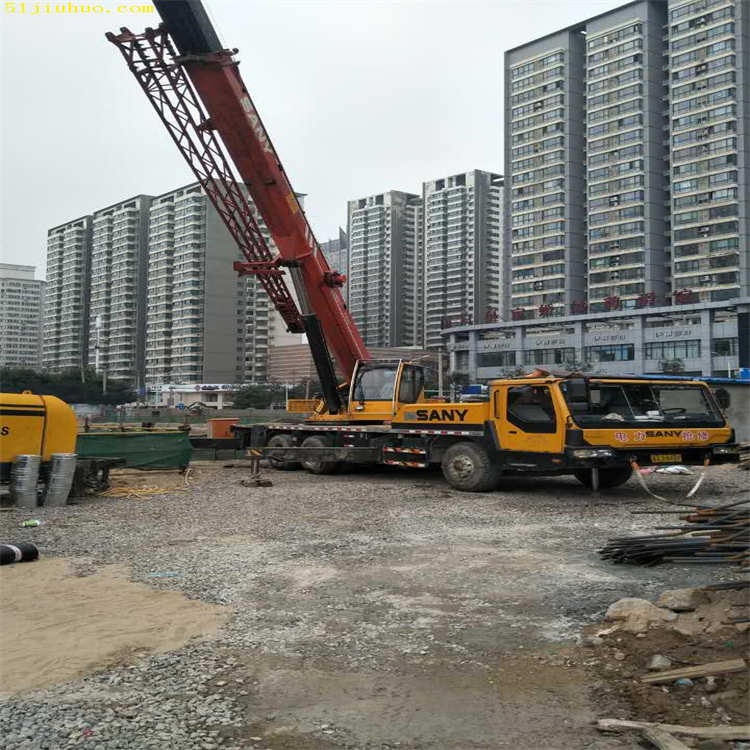 南皮县选择专业吊车租赁服务，轻松解决高空作业难题